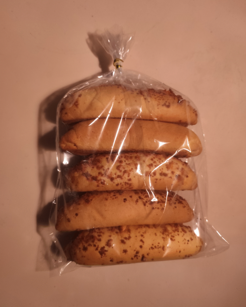 Pan de leche, mecatos colombianos